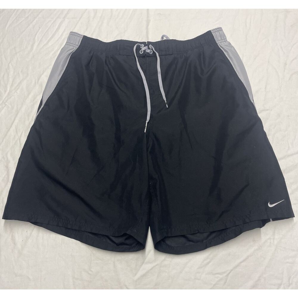 Nike Dri Fit Swim Trunks Shorts Mens size XL Black -gray Drawstring 9”